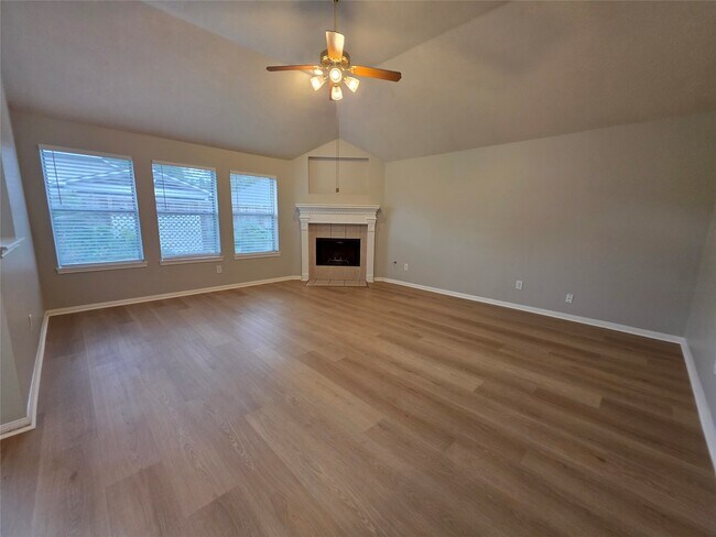 Building Photo - 3116 Ravens Lake Cir