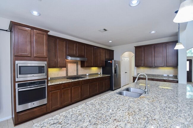 Building Photo - 11819 De Palma Ln