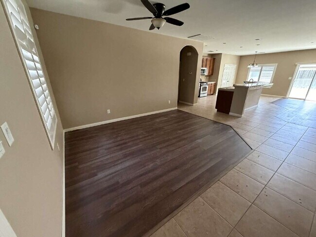 Building Photo - 3 Bedroom, 2 Bathroom Home with Spacious Open Floor Plan & RV Parking