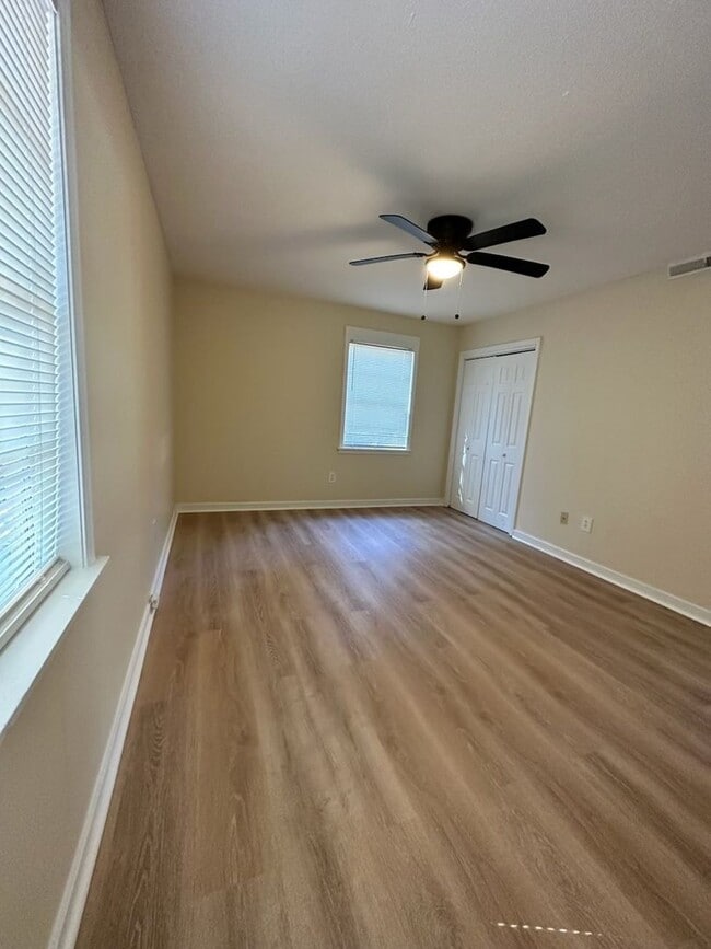 Building Photo - COMING SOON!! 3 Bed/2 Bath Home in Northeast Jackson!!