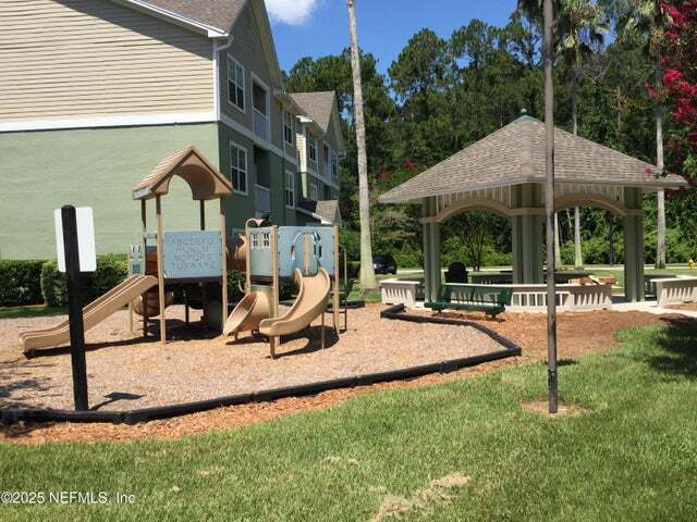 Building Photo - 7701-7613 Timberland Crossing Dr