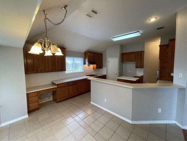 Building Photo - 6605 Needham Ln