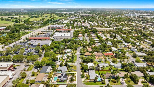 Building Photo - 871 NW 23rd Terrace