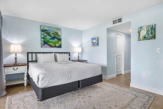 Building Photo - 4107 Kittiwake Ct