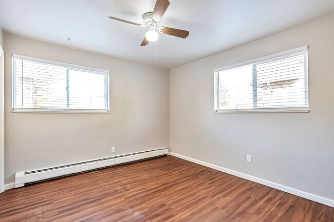 Building Photo - 5339 S Elati St
