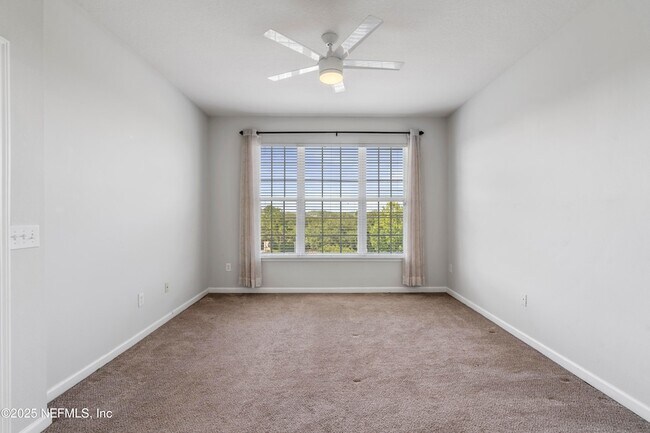 Building Photo - 11251 Campfield Dr
