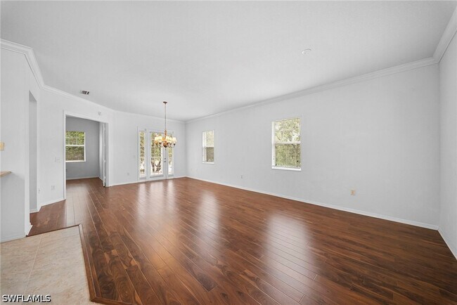 Building Photo - 970 Peggy Cir