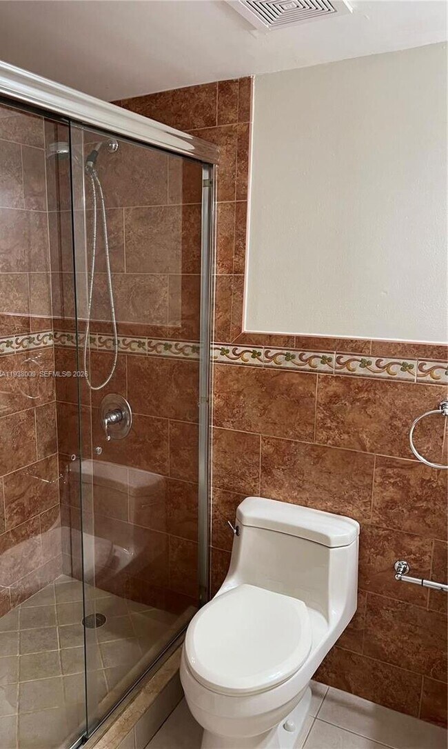 Building Photo - 12209 SW 14th Ln