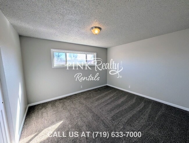 Building Photo - 133 Steven Dr