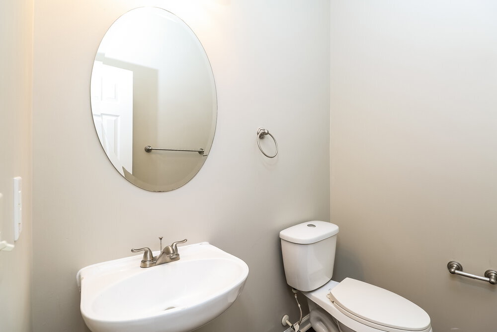 Building Photo - 2619 Rozzelles Landing Dr
