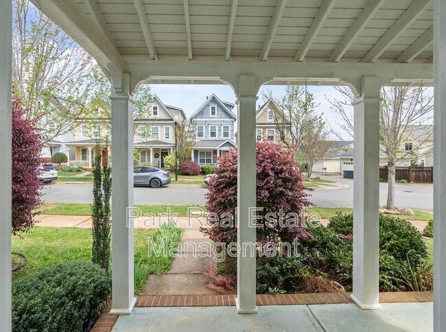 Building Photo - 44 Danbury Ct