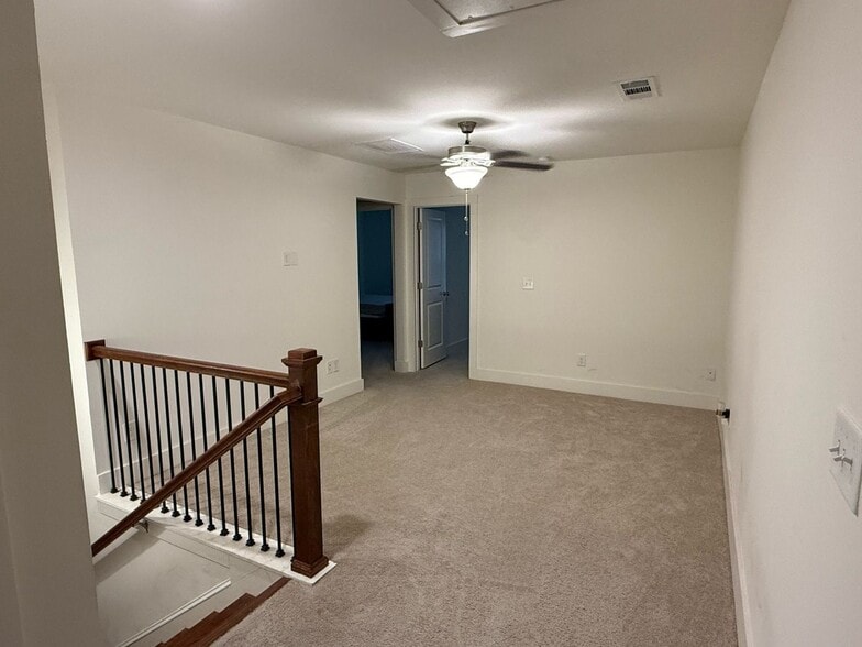 Building Photo - 5318 Radford Loop