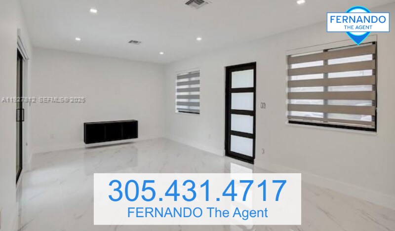 Building Photo - 7881 Hope St