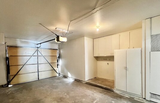 Building Photo - 2350 Osbun Rd