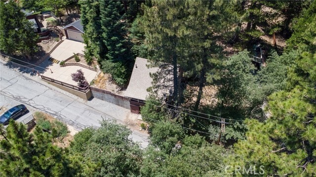 Building Photo - 2462 Spring Dr