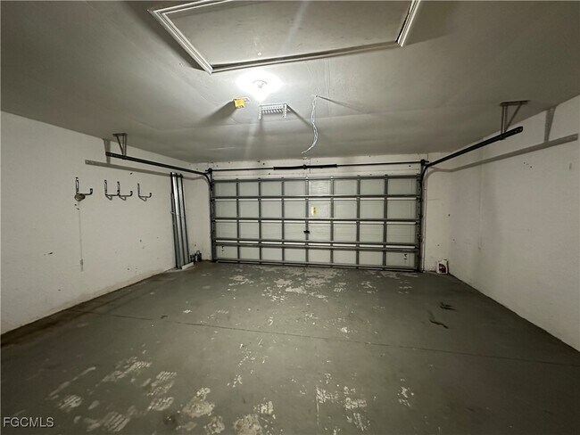 Building Photo - 3312 42nd St W