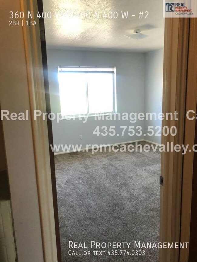 Building Photo - 360 N 400 W