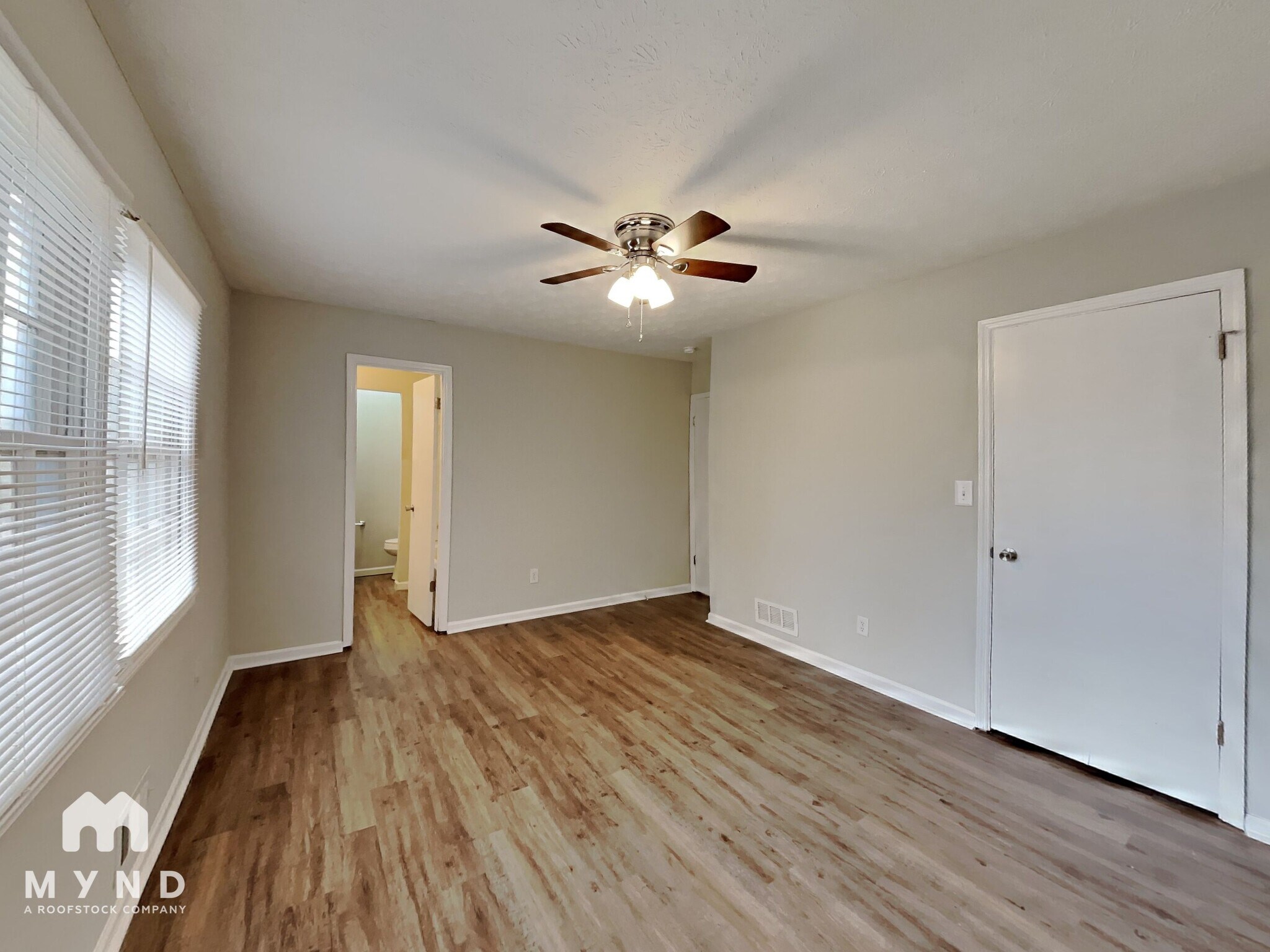 Building Photo - 170 Chesterfield Ct SW