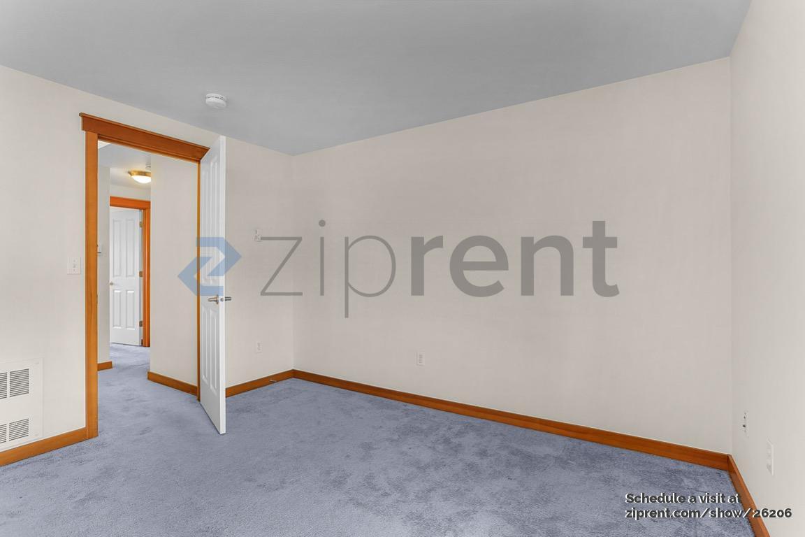 Building Photo - 3608 22nd Ave W