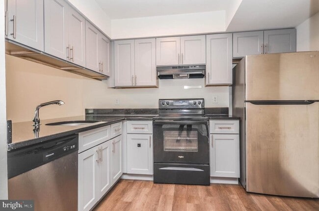 Building Photo - 18604 Pier Point Pl