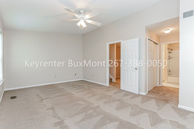 Building Photo - Makefield Glen 2-bedroom, 1.5-bath townhome