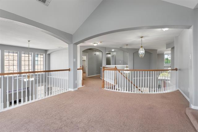 Building Photo - 5701 Chippewa Trail