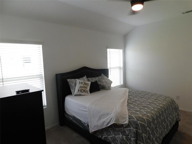 Building Photo - 4509 Auburn Lndg Cir