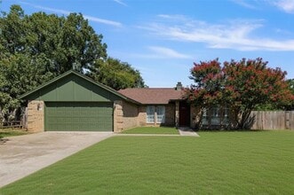 Building Photo - 338 Branson Rd