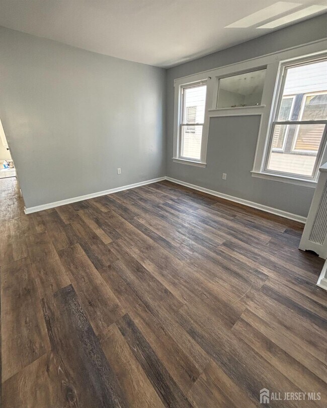 Building Photo - 228 Renner Ave