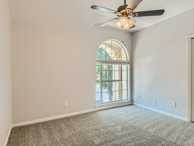 Building Photo - 16104 Fritsch Cove