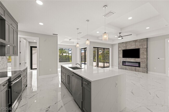 Building Photo - 2829 SW 25th Pl