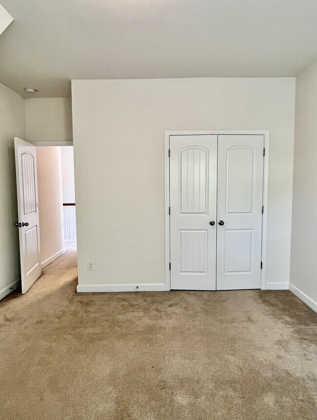 Building Photo - 8517 Loxton Cir