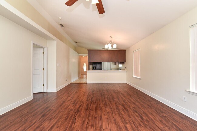 Building Photo - 5309 Moonbeam Trail
