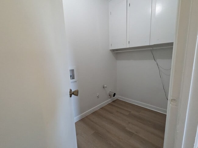 Building Photo - Coming Soon! Remodeled Home in Wake Village