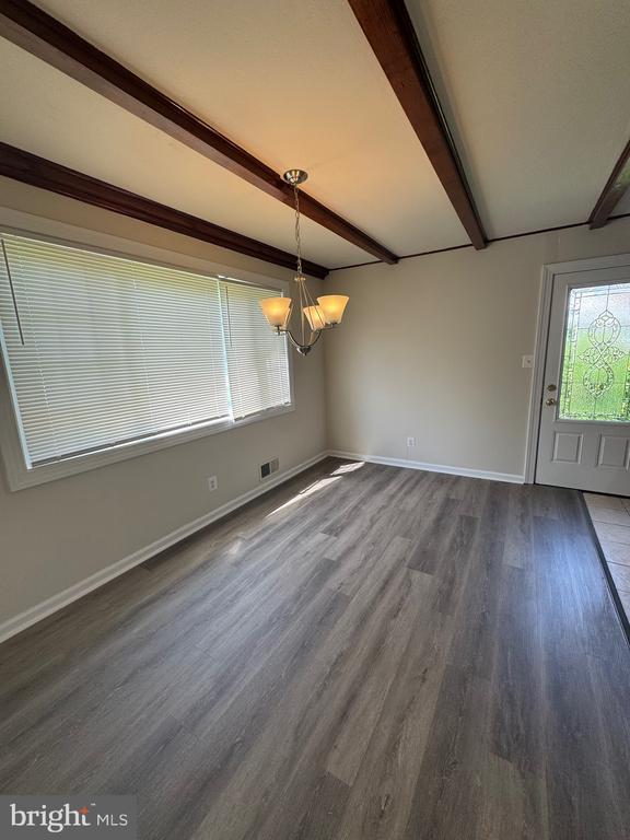 Building Photo - 7716 Bristow Dr