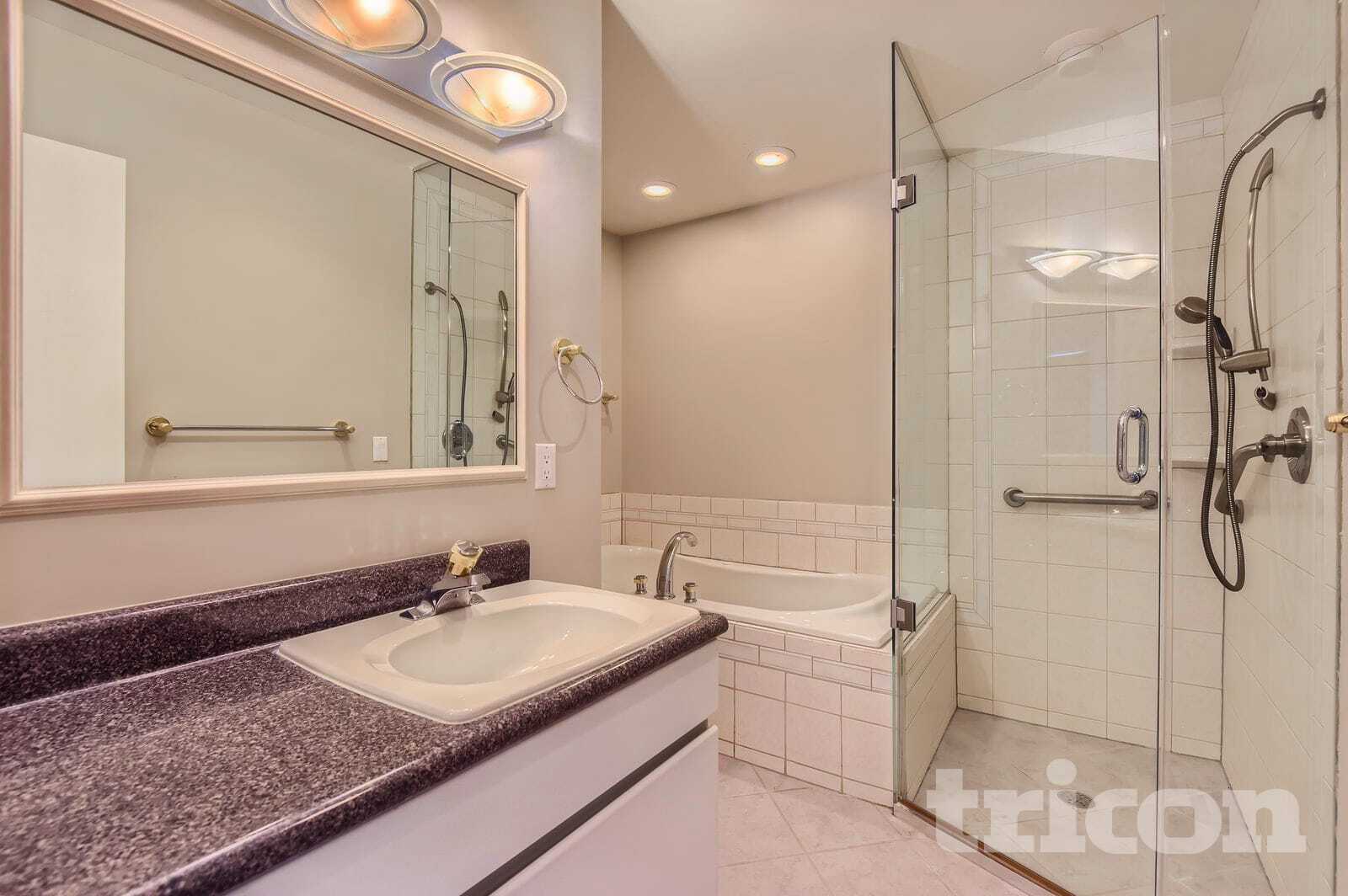 Building Photo - 7681 E Easter Pl