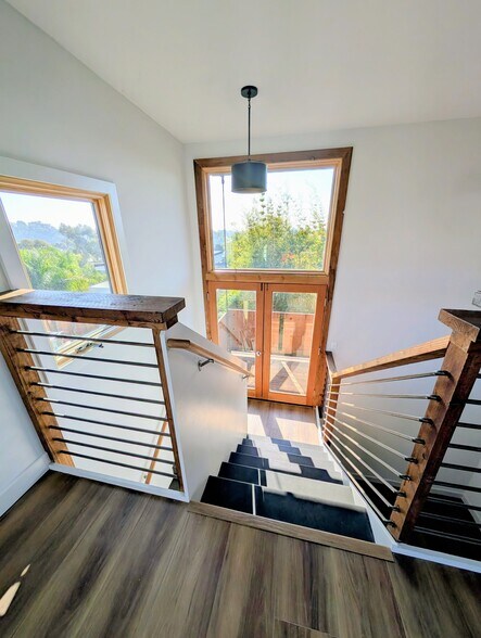 Building Photo - 3363 C St