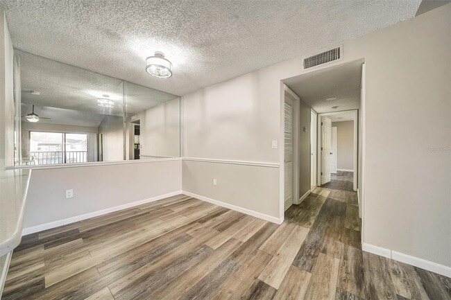 Building Photo - 5729 Baywater Dr