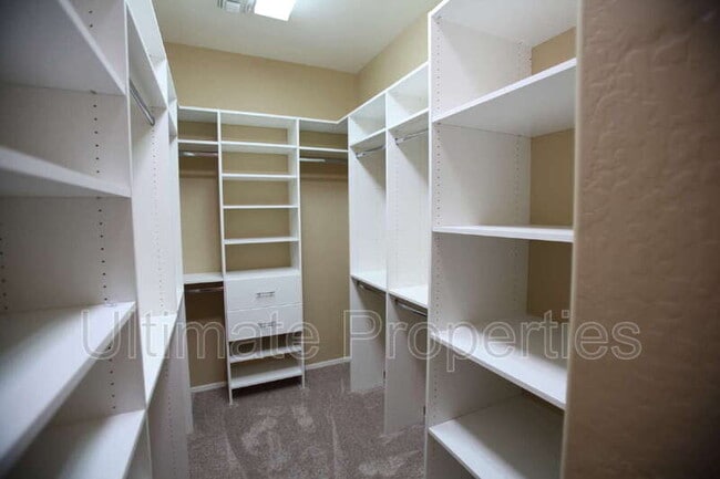 Building Photo - 26134 N Desert Mesa Dr