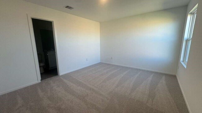 Building Photo - 26810 Cascade Sunrise St