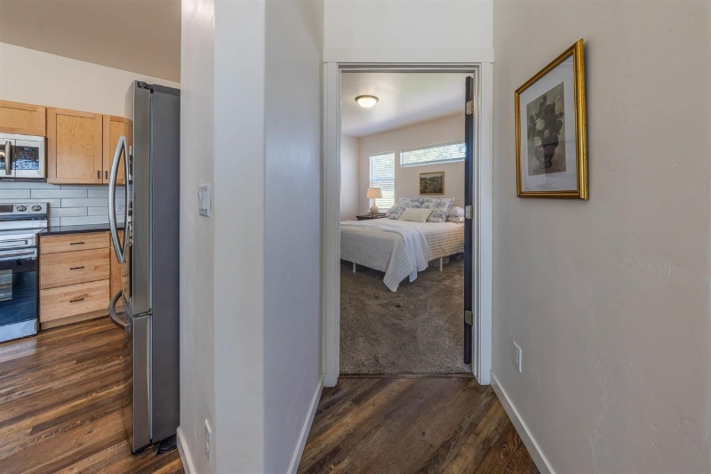 Building Photo - 450 Fox Meadows Ct