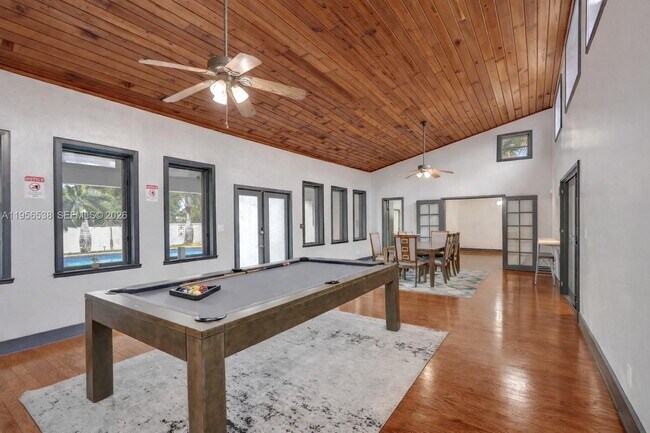 Building Photo - 5380 SW 8th Ct