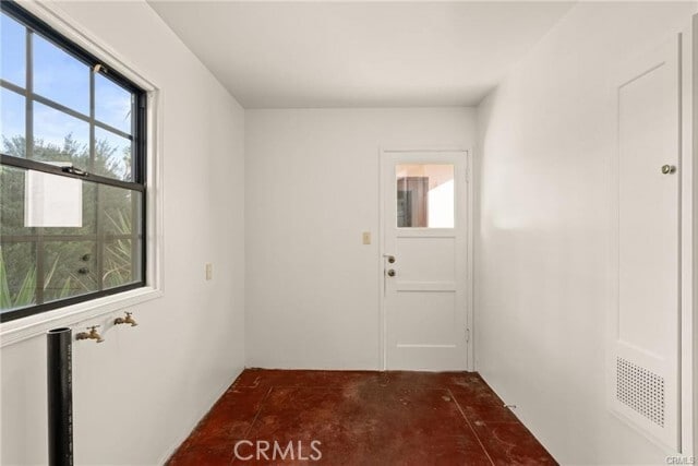 Building Photo - 25839 Mission Rd