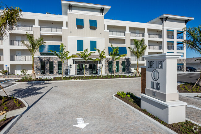 Building Photo - Cape West 91 Villa Apartments