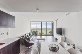 Building Photo - 3131 NE 7th Ave