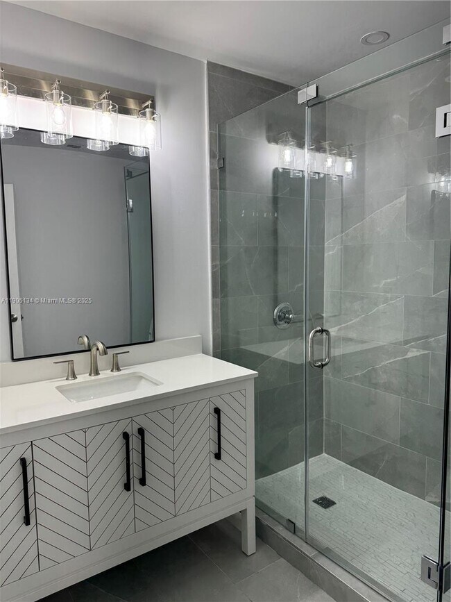 Building Photo - 11811 NW 5th Ct