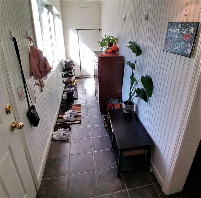 Entryway/ Mudroom - 742 Storrs Rd