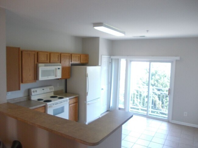 Building Photo - Awesome 2 Bed Condo in Desired NODA - The ...