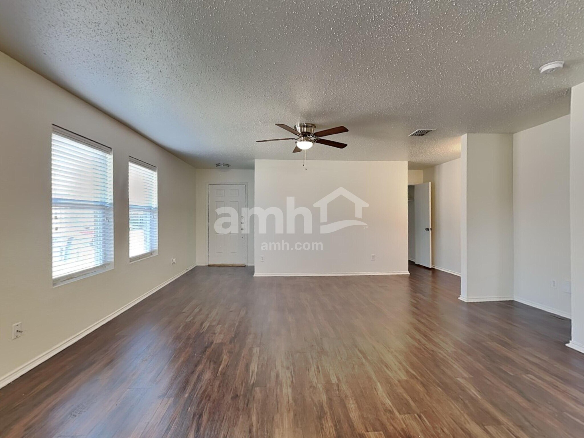 Building Photo - 2509 Margaret Ln