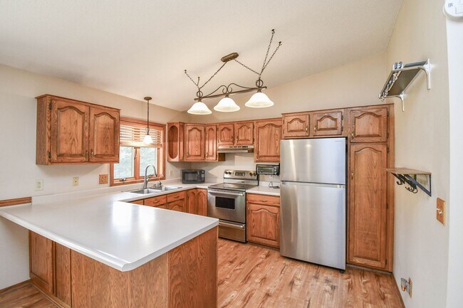 Building Photo - Spacious 4-Bedroom Acreage with Stunning Views Near Hartford — 1.5 Acres of Country Living!